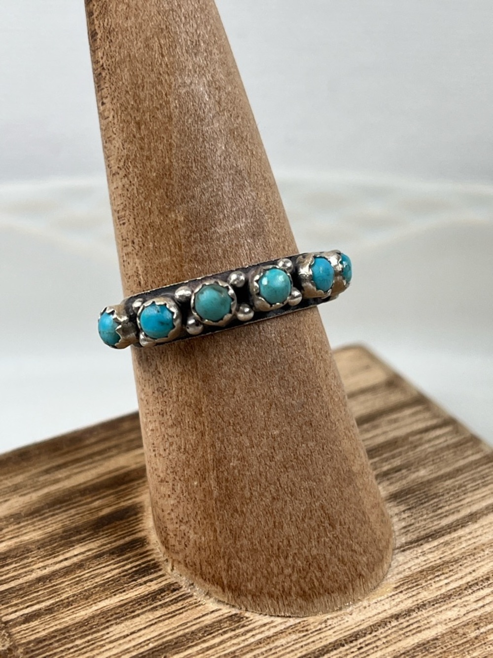Solid 925 Sterling Silver Half Eternity Band Mohave Turquoise Gemstone Size 8.5 - Picture 3 of 10